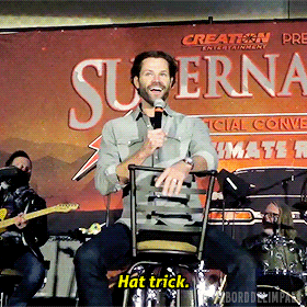 aborddelimpala giphyupload jared padalecki hat trick aborddelimpala GIF