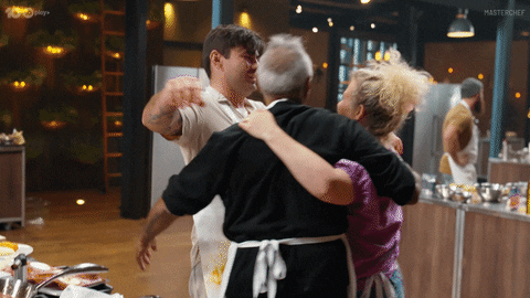 Hugs Robbie GIF by MasterChefAU