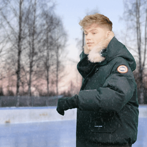 ice skating christmas GIF by HRVY