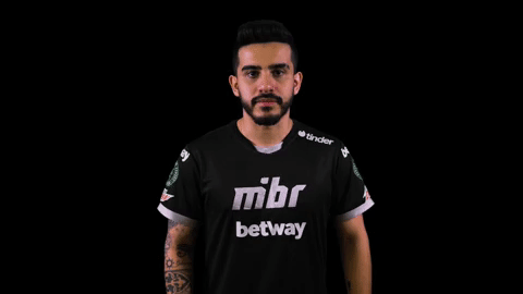 o que e mvp em ingles

DESCRIÇÃO DA IMAGEM: O jogador brasileiro de Counter Strike Marcelo David, conhecido como "coldzera", está colocando o indicador e o dedo do meio perto dos olhos e depois apontando-os para a tela.