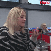 Elin Fflur Suprise GIF by Tinopolis Cymru
