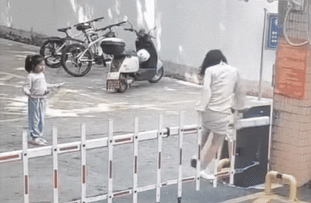 c742c96ae50b453ca3fb75a1c5021c8c giphyupload GIF