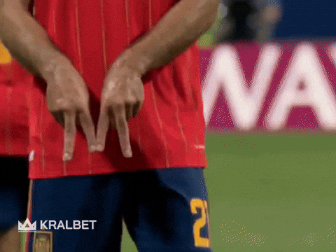 Mikel Oyarzabal GIF by KralMedia