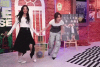 Emibonnielivehouse GIF