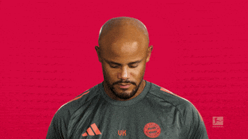 Look Up Fc Bayern GIF by Bundesliga