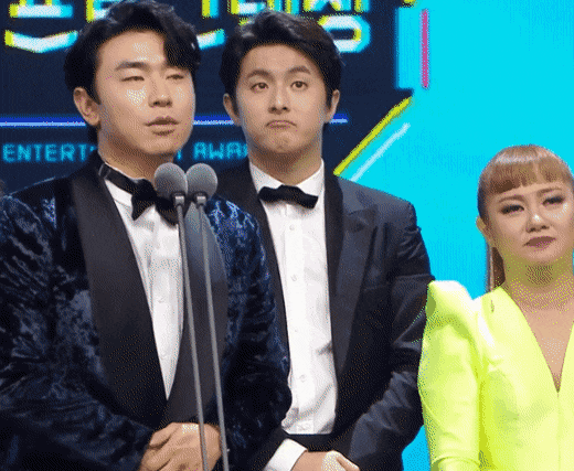 ehdgus1211 giphyupload GIF