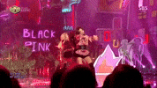 jennie kim lisa GIF