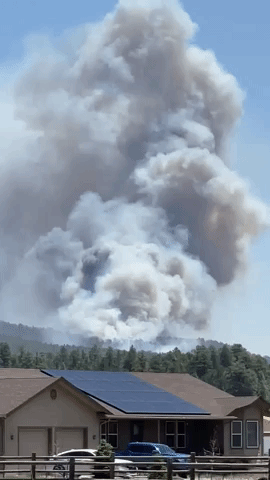 Pipeline Fire Forces Evacuations Near Flagstaff, Arizona