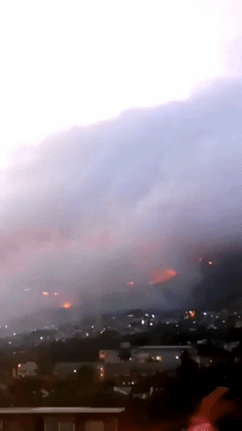 Smoke From Table Mountain Fire Hangs Over Cape Town