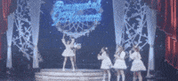 アイドル Orchestrating GIF