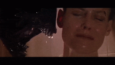 sigourney weaver GIF