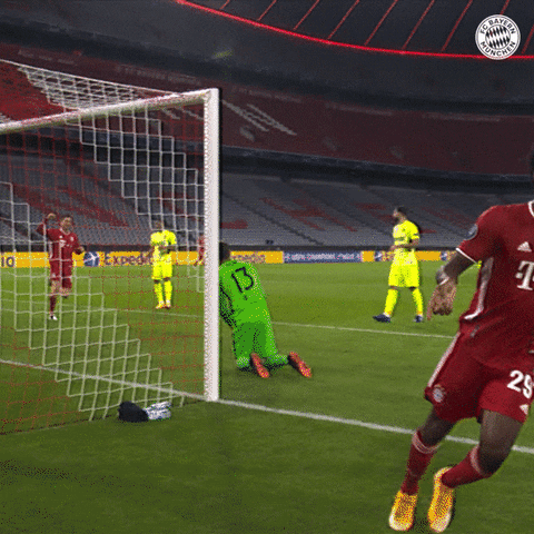 Champions League Smiling GIF by FC Bayern Munich