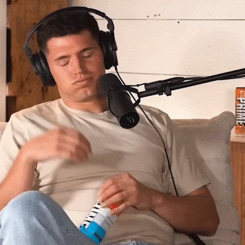 Chefnickdigiovanni giphyupload help yikes Ohgod GIF