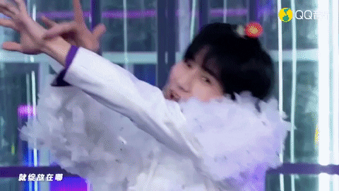 hungtungju giphygifmaker GIF
