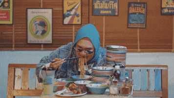 Hungry Food GIF by Boat Noodle Malaysia
