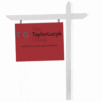 taylorlucykgroup  GIF
