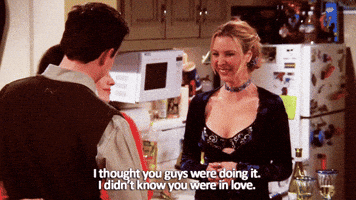 lisa kudrow television GIF