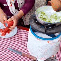Hungry Breakfast GIF by TRT