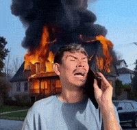 Casa Pegando Fogo GIF