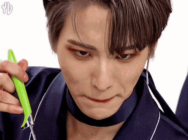 Ateez Reaction GIF
