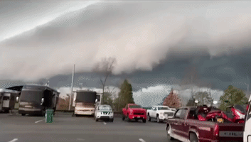 'Ominous' Shelf Cloud Looms Over NASCAR Track in Tennessee