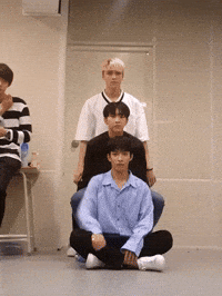 Dk 세븐틴 GIF
