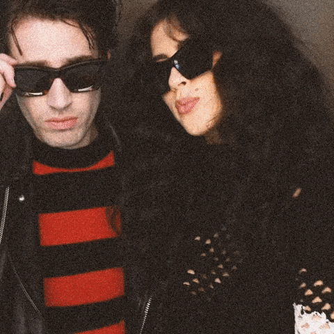 OldBones28 giphyupload friend function komono GIF