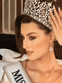 Dominga GIF