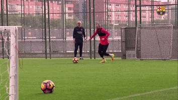 recovery iniesta GIF by FC Barcelona