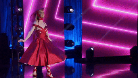 queen-rebi  GIF