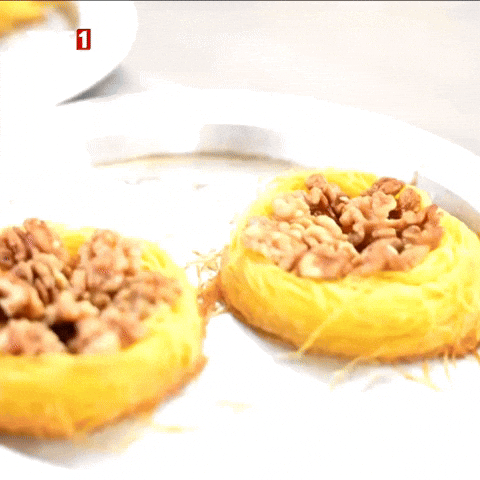 Dessert Tatlı GIF by TRT