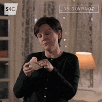 Drama Reaction GIF by S4C