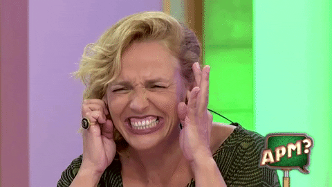 Escuchar Carolina Ferre GIF by Alguna Pregunta Més?