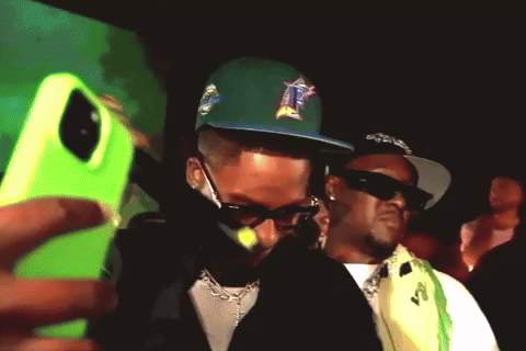 HotGirlJay99 az chike start dissin GIF