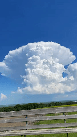 Timelapse Captures Billowing Cloud over Saskatchewan