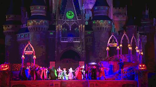 hocus pocus halloween GIF by Disney Parks