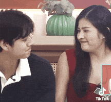 Eye To Eye Az GIF