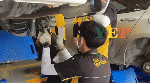 Bquik car bquik GIF