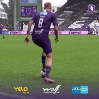 KBeerschotVA football soccer elevensports rapha GIF