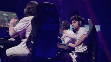 Make Some Noise Win GIF by G2 Esports