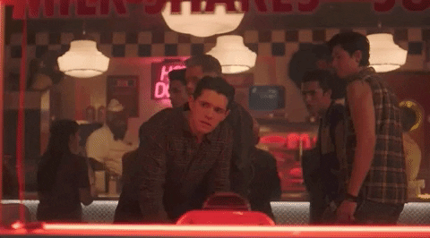 Pop-Buzz  GIF