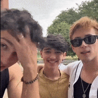 Iannis GIF