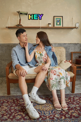 emiliachienchien giphygifmaker GIF