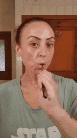 giphy.gif