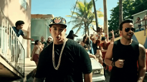 luis fonsi GIF