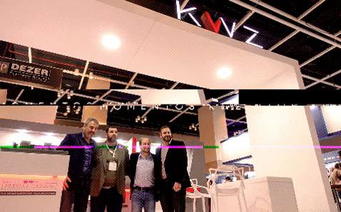 KWZarquitectura giphygifmaker expo hilton recuerdo GIF