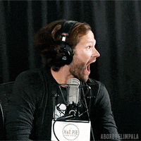 aborddelimpala shocked applause jared padalecki aborddelimpala GIF