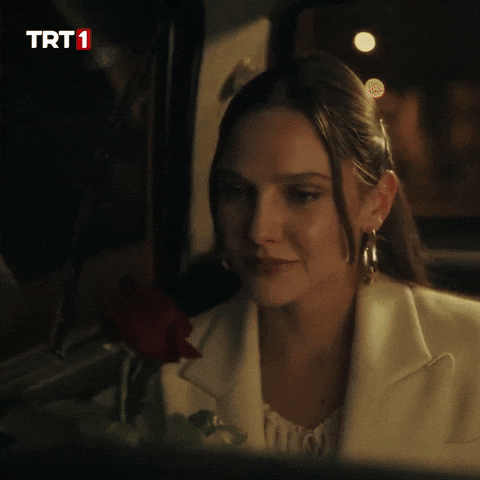 Alina Boz Smile GIF by TRT