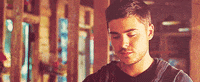 zac efron mirada perfecta GIF