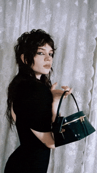 cattura fashion beauty ai cover GIF